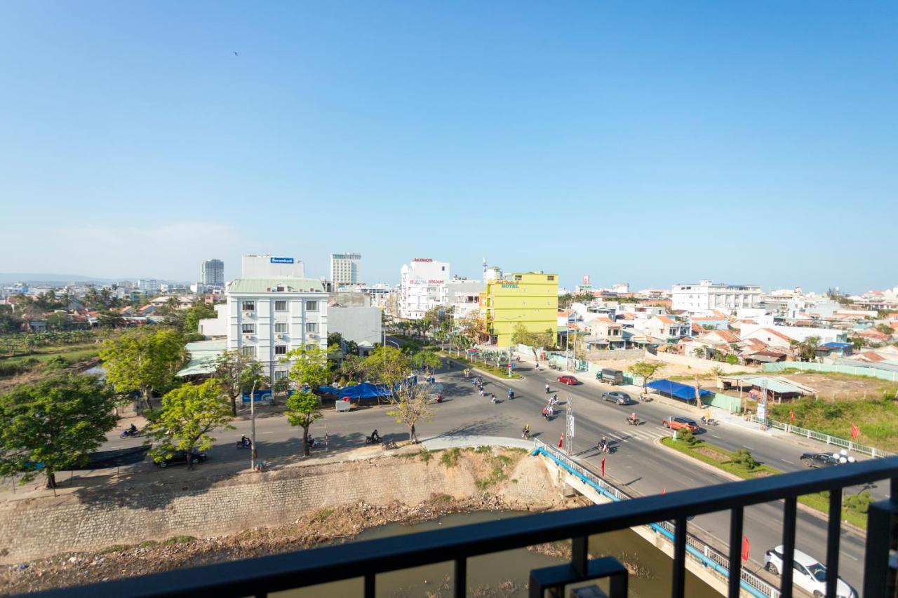 La Casa Tuy Hoa Hotel Exterior photo